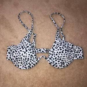 BRAND NEW v-wire bikini top